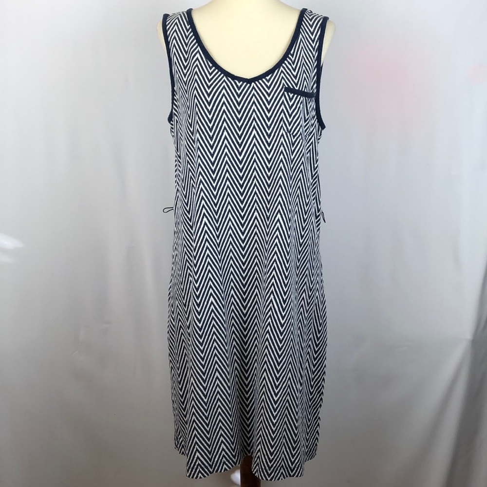Tommy Hilfiger Lightweight Navy Blue & White Chevron Tank Dress - Size Large
